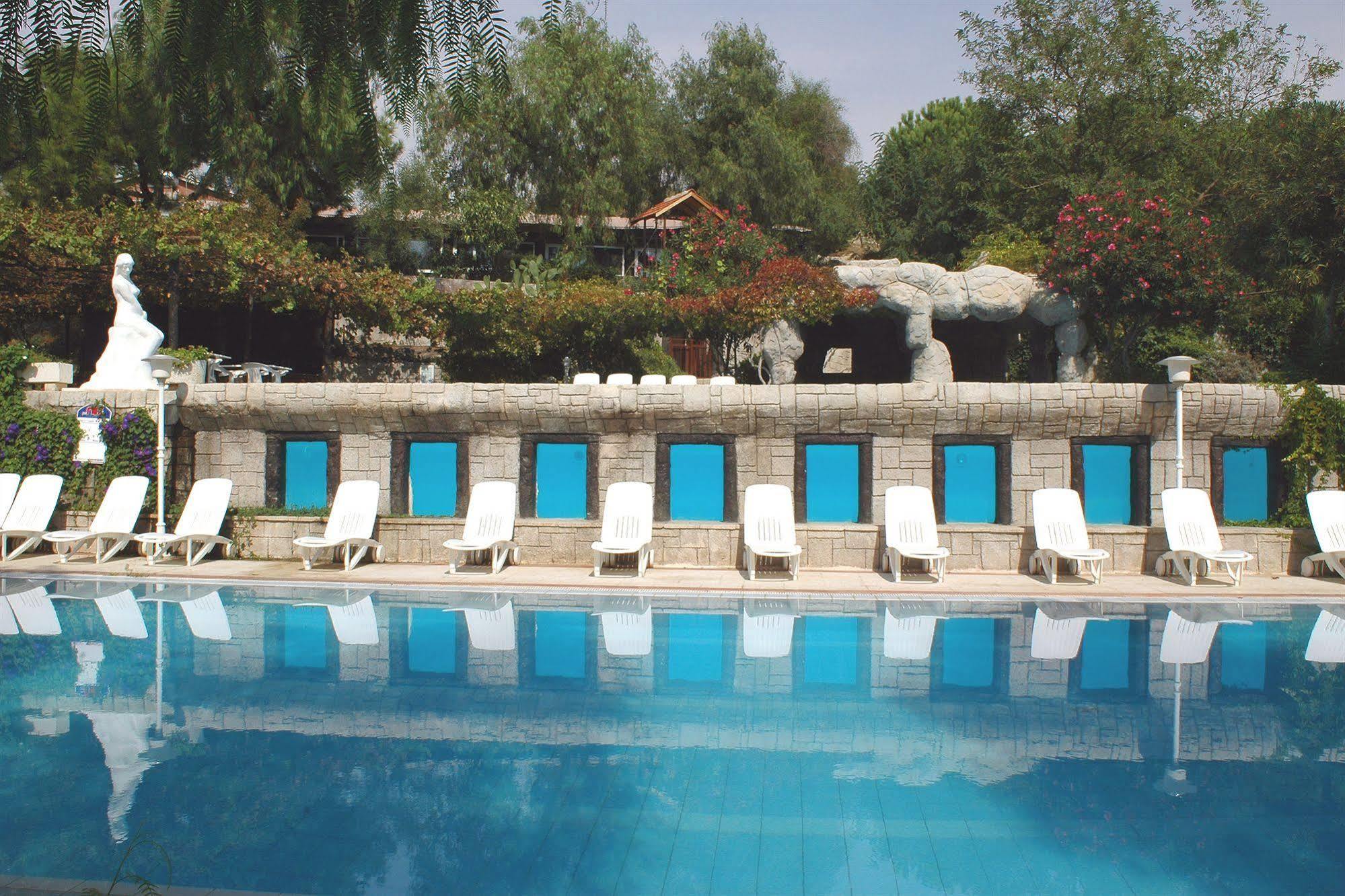 Babylon Gardens Apart Suite Menderes Exterior foto